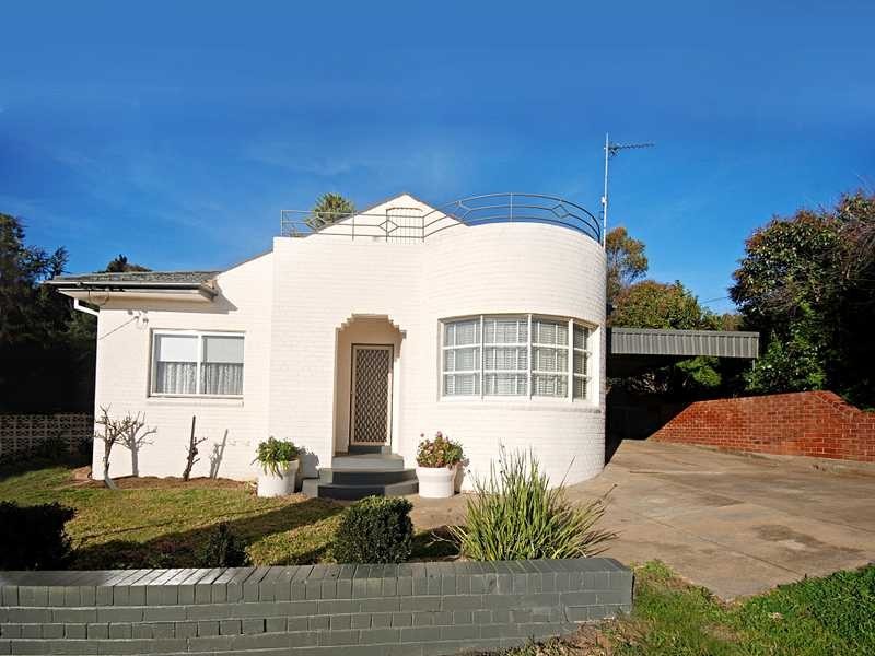 5 Beauty Point Avenue, Wagga Wagga NSW 2650