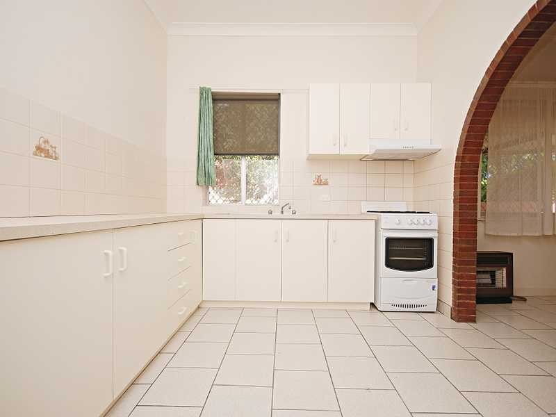 5 Beauty Point Avenue, Wagga Wagga NSW 2650