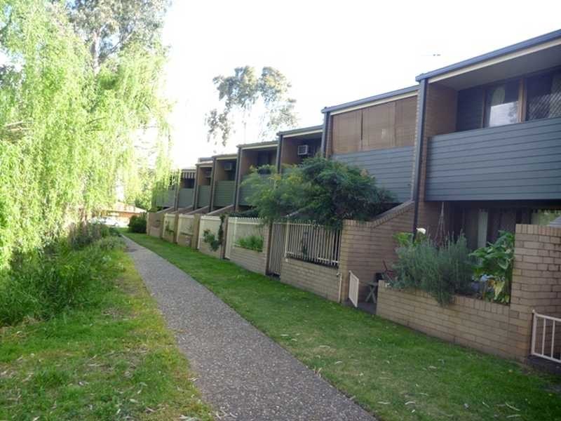 2/185 Forsyth Street, Wagga Wagga NSW 2650