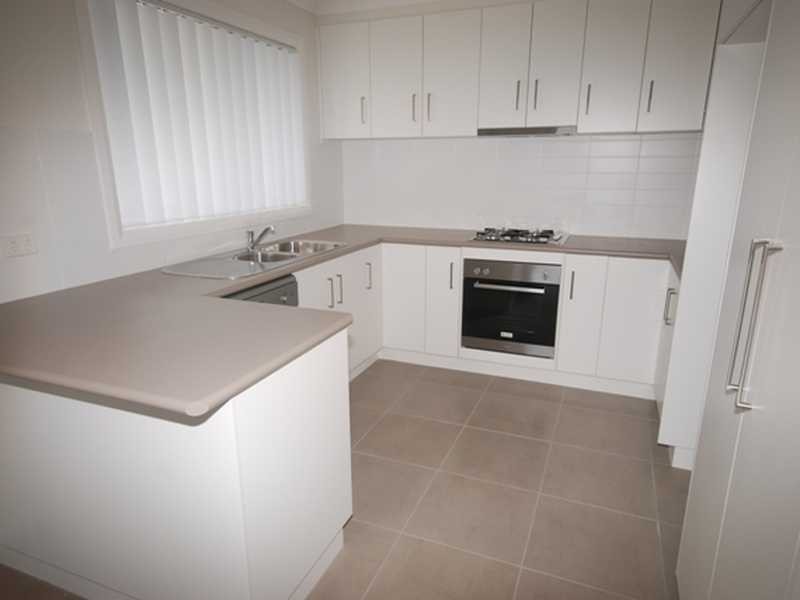11 Murndal Place, Wagga Wagga NSW 2650