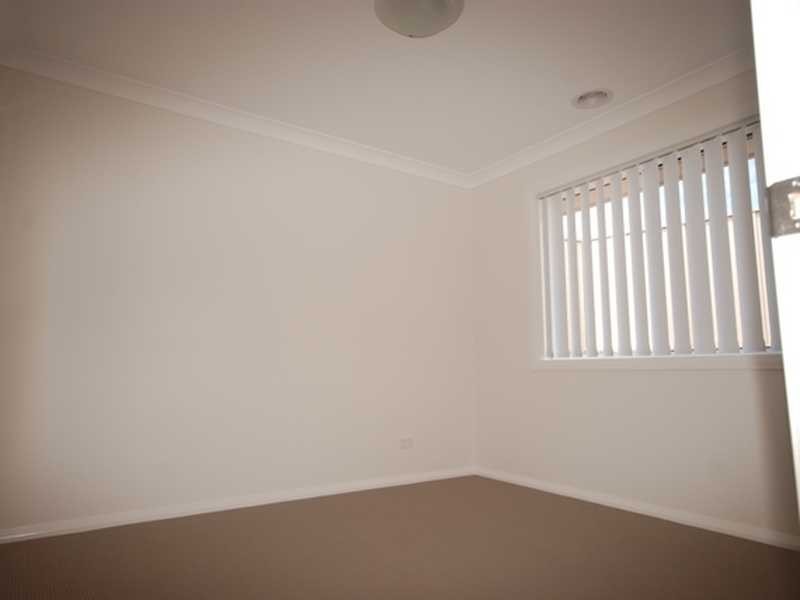 11 Murndal Place, Wagga Wagga NSW 2650