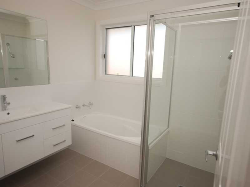 11 Murndal Place, Wagga Wagga NSW 2650