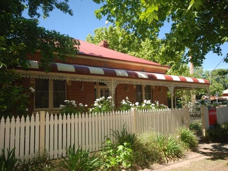 106 Gurwood Street, Wagga Wagga NSW 2650