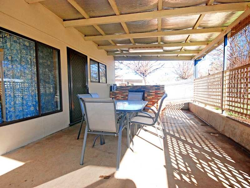 122 Meadow Street, Kooringal NSW 2650