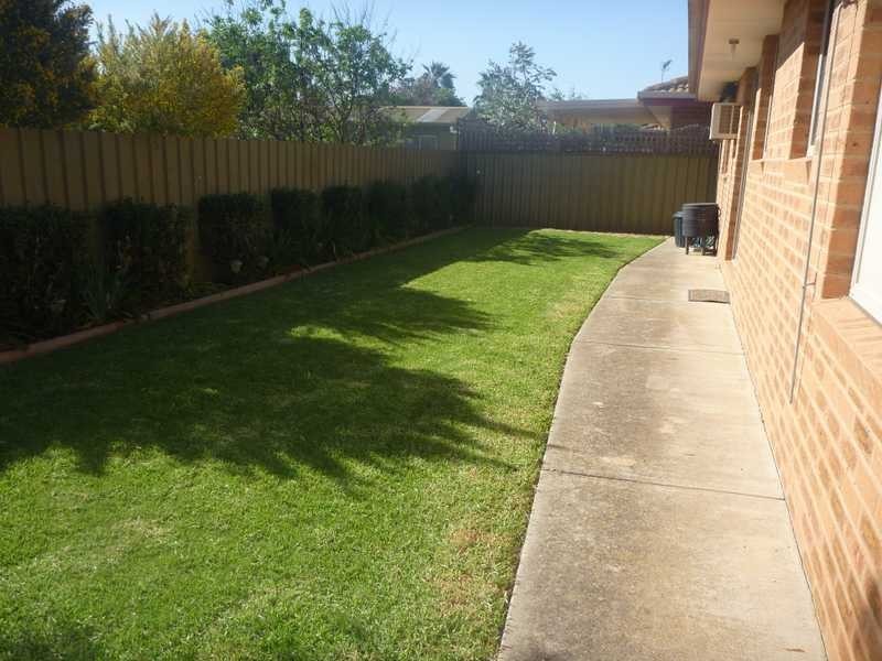 7/2 Leena Place, Wagga Wagga NSW 2650