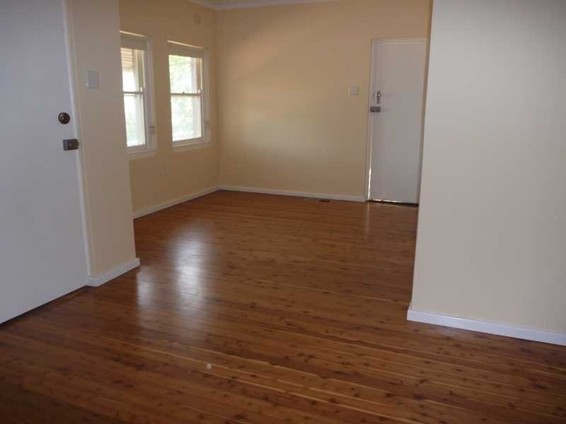 99 Macleay Street, Turvey Park NSW 2650