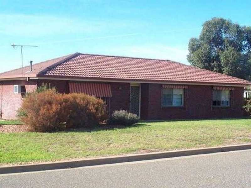 16 Matheson Place, Estella NSW 2650