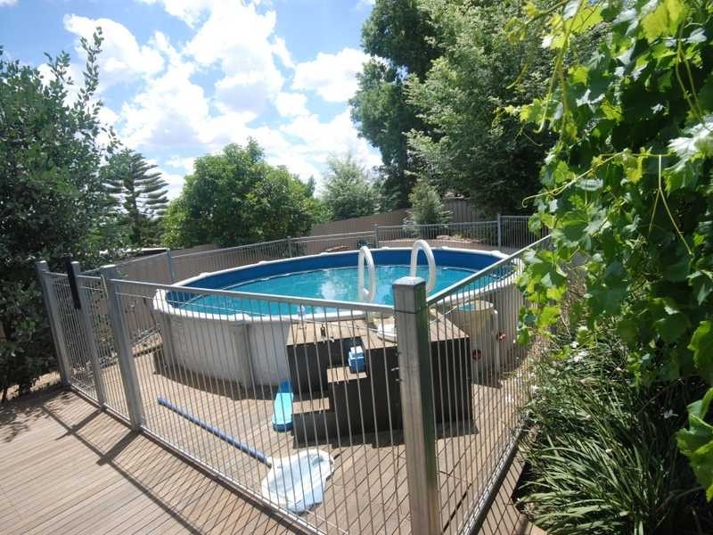 129 Redhill Road, Kooringal NSW 2650