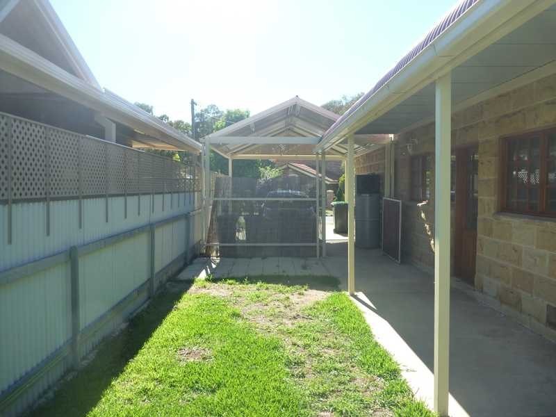 2/17 Craft Street, Lake Albert NSW 2650