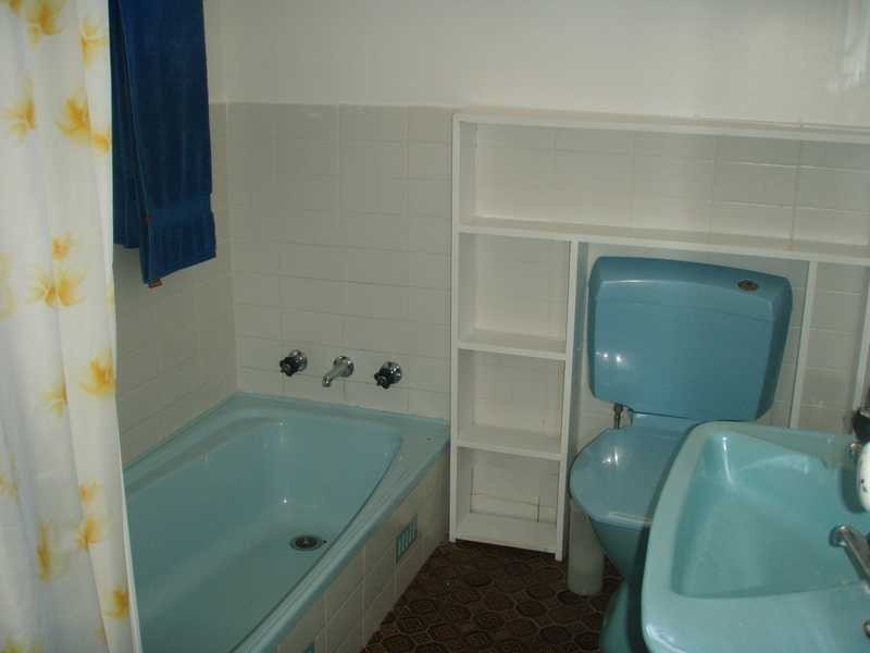 3 Falcon Place, Kooringal NSW 2650