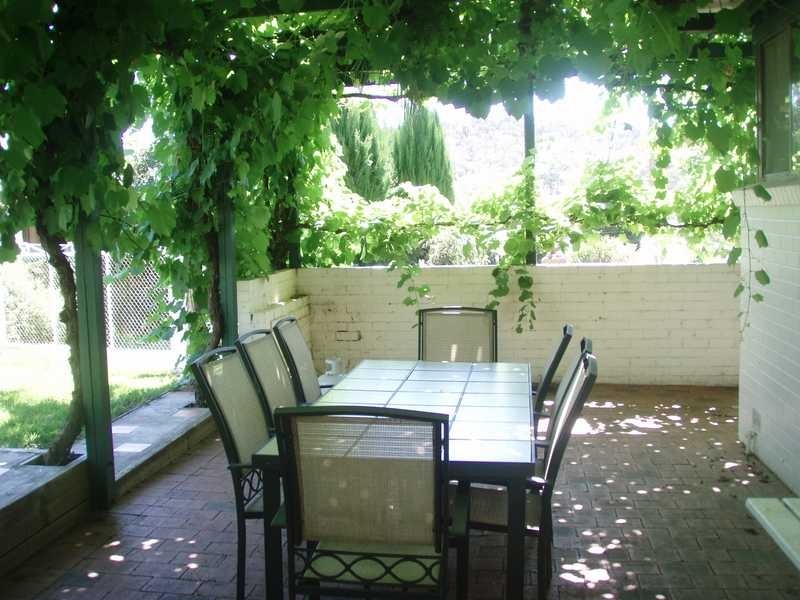 3 Falcon Place, Kooringal NSW 2650