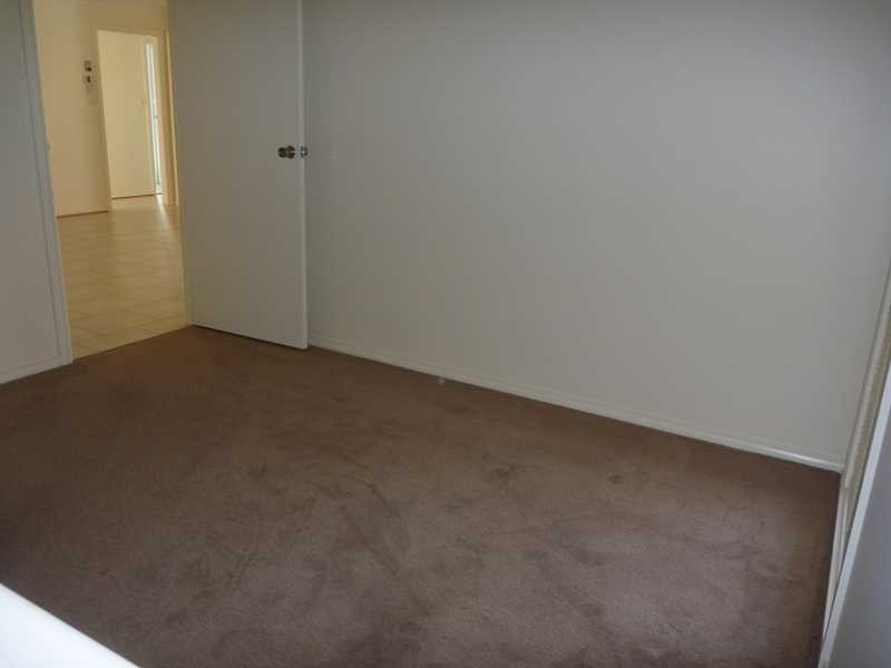 19 Brooklyn Drive, Bourkelands NSW 2650