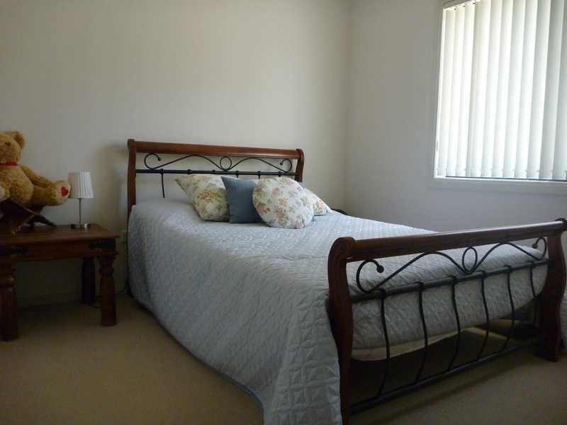 74 Paldi Cresent, Glenfield Park NSW 2650
