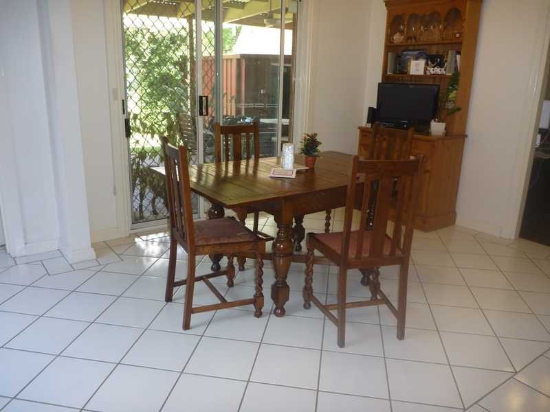 25 Oates Avenue, Wagga Wagga NSW 2650