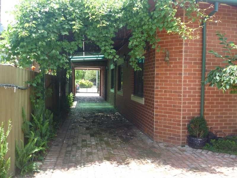 196 Edward Street, Wagga Wagga NSW 2650