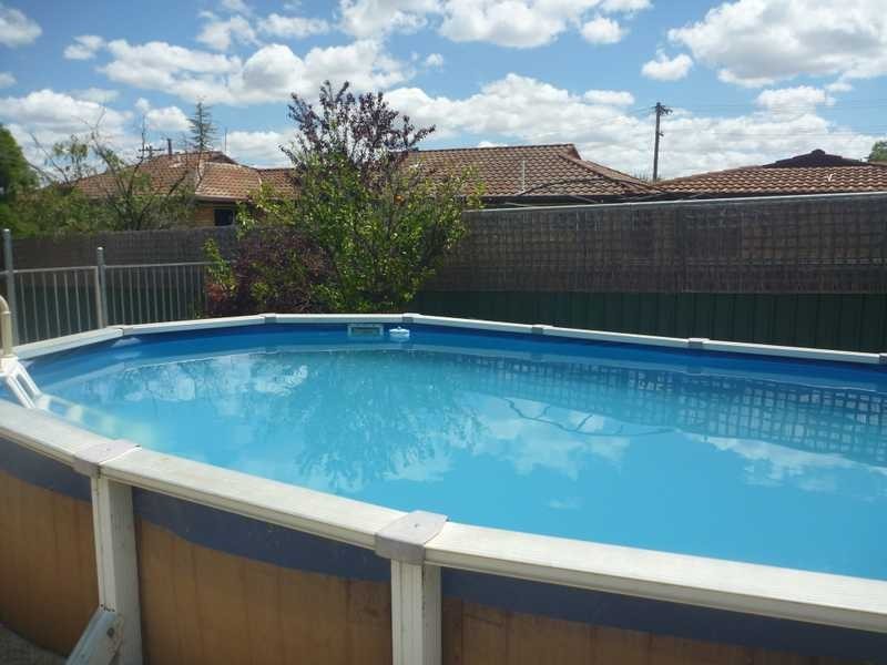 27 Malaya Drive, Tolland NSW 2650