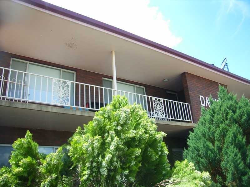 2/102 Crampton Street, Wagga Wagga NSW 2650