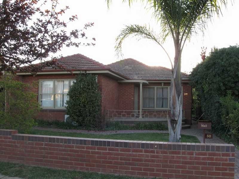 50 Bourke Street, Mount Austin NSW 2650