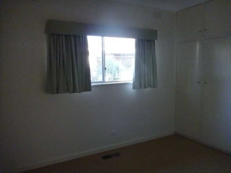 110 Simkin Crescent, Kooringal NSW 2650