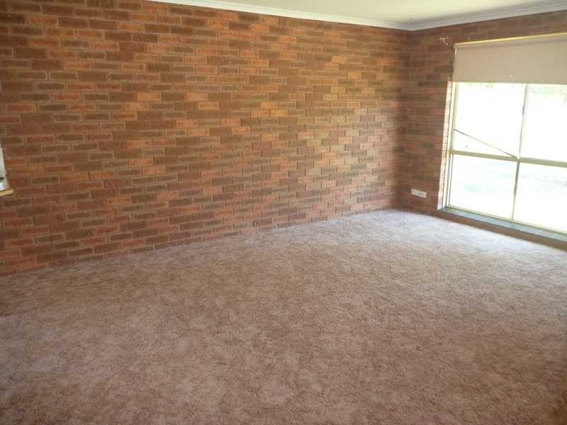 4/4 Borneo Place, Ashmont NSW 2650