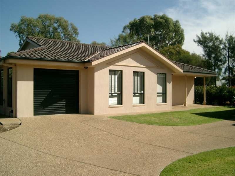 6/5-7 Nardoo, Glenfield Park NSW 2650