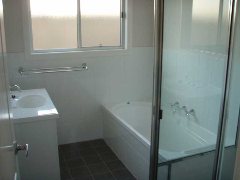 9/3 Bogong Cres, Tatton NSW 2650