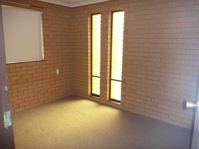 6/21 Nordlingen Drive, Tolland NSW 2650
