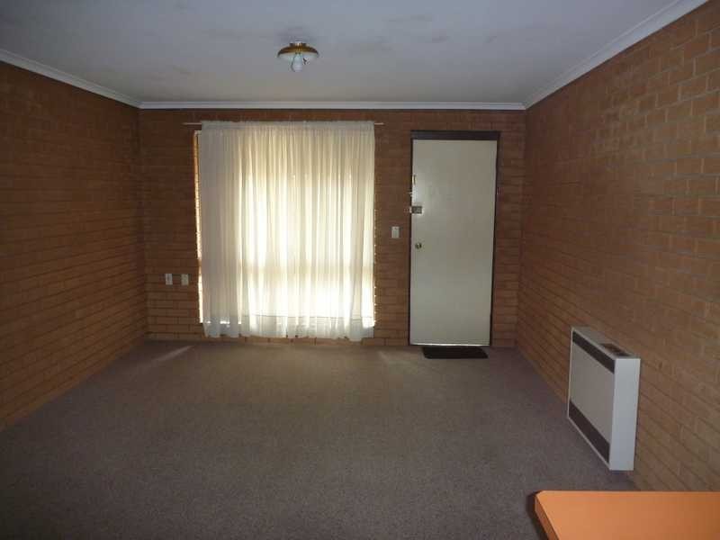 6/21 Nordlingen Drive, Tolland NSW 2650