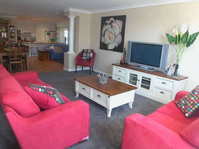 3 Manya Place, Glenfield Park NSW 2650