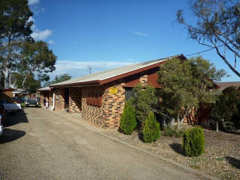 2/9 Edney Street, Kooringal NSW 2650