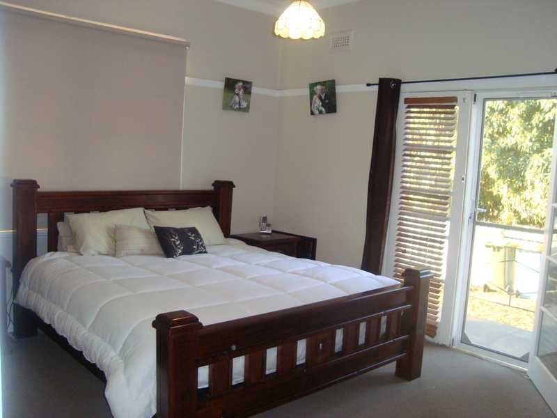 31 Heath Street, Turvey Park NSW 2650