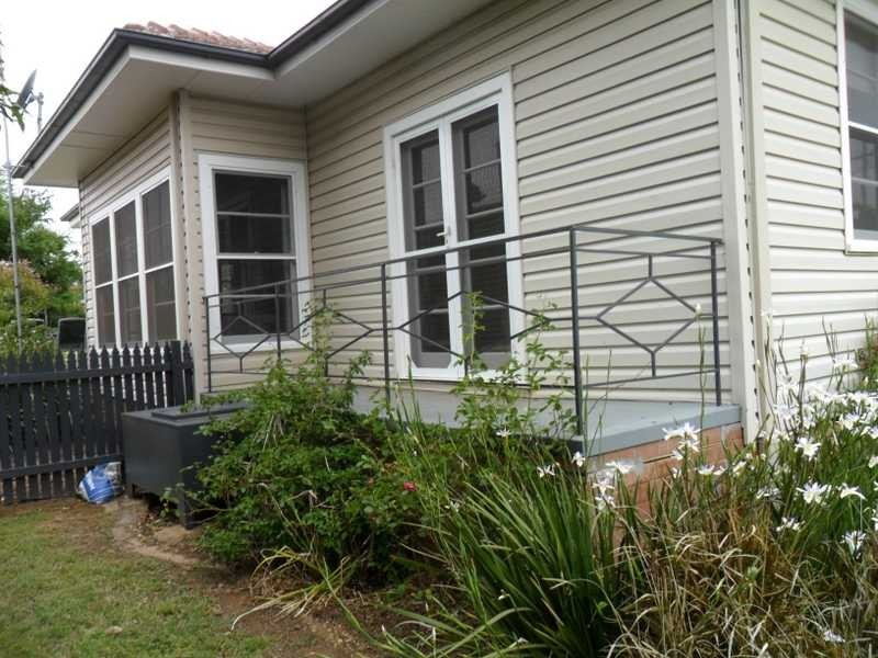 31 Heath Street, Turvey Park NSW 2650