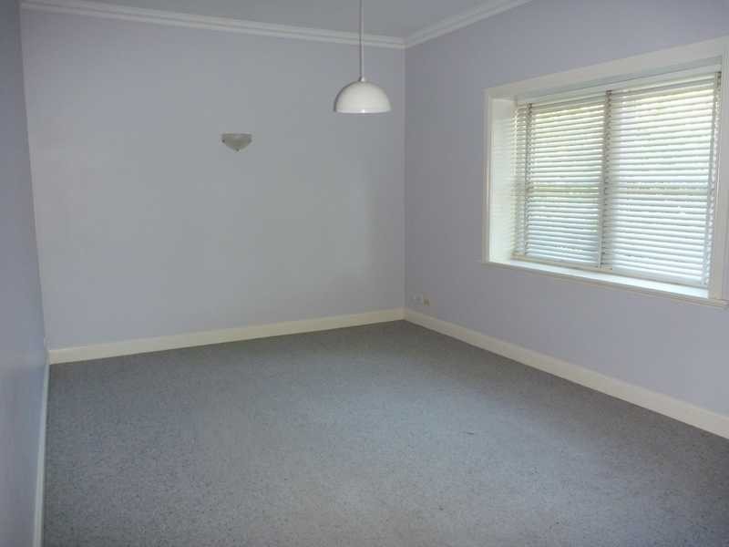 76 Johnston Street, Wagga Wagga NSW 2650