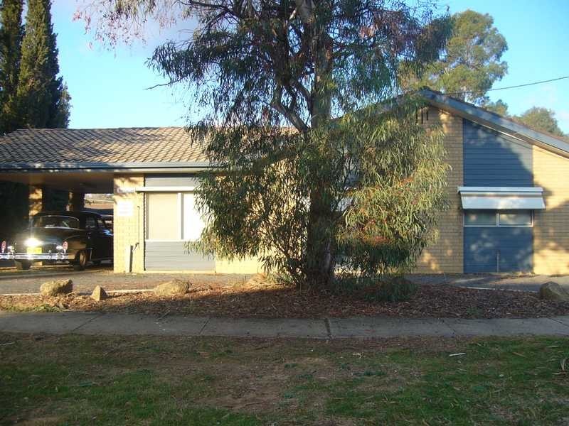 1/7 Edney Street, Kooringal NSW 2650