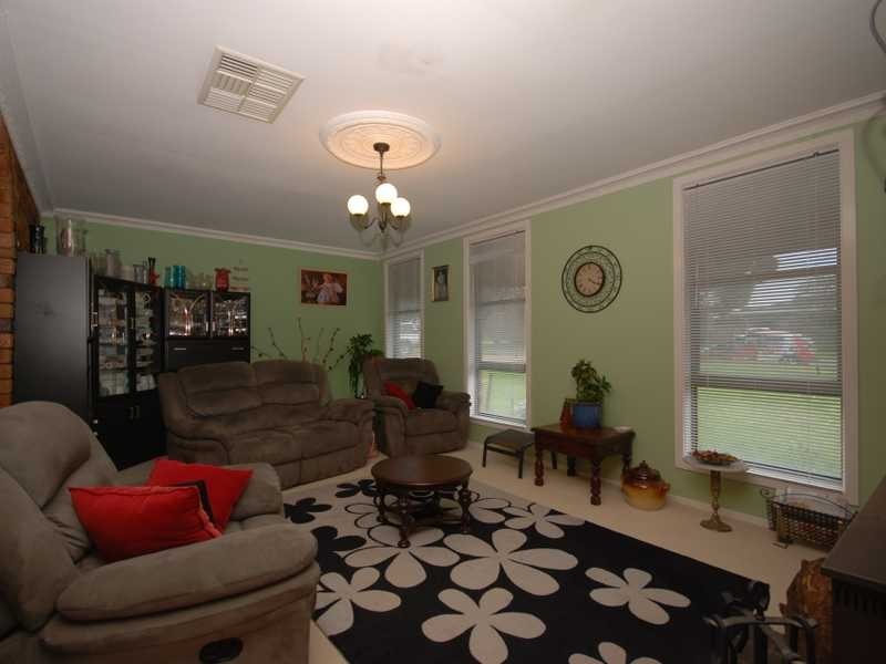 23 Gregory Street, Lake Albert NSW 2650