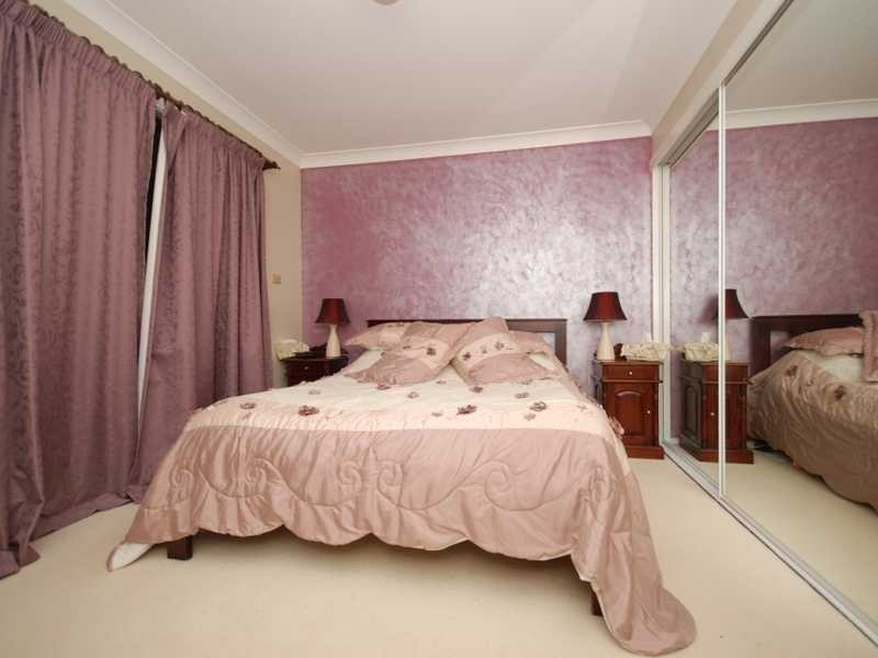 23 Gregory Street, Lake Albert NSW 2650