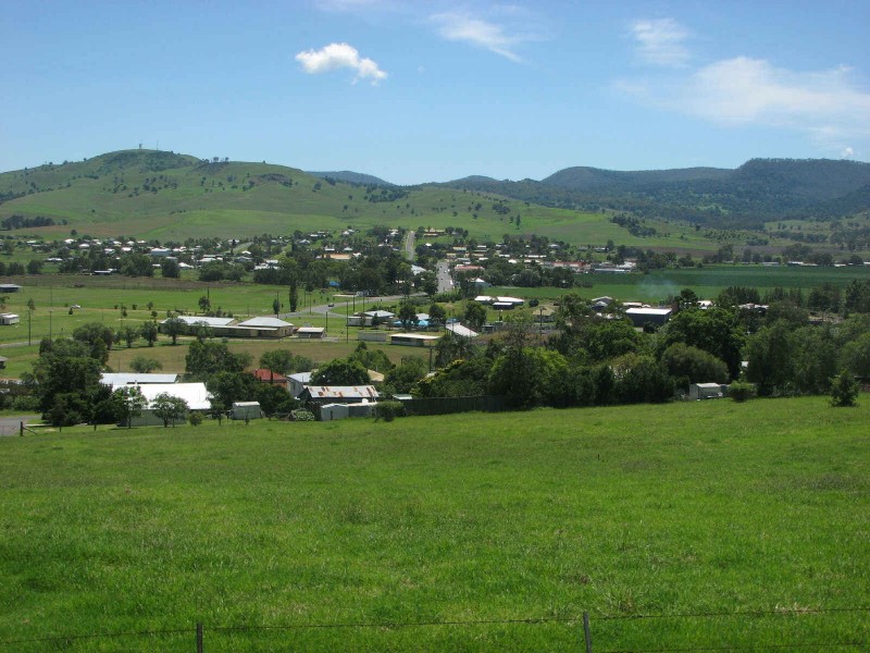 38 Pine Street, Killarney QLD 4373