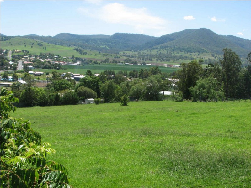 38 Pine Street, Killarney QLD 4373