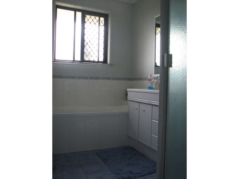 6 Ash Street, Killarney QLD 4373