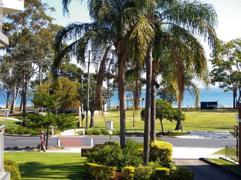 Unit 1/15 Toorbul Street, Bongaree QLD 4507