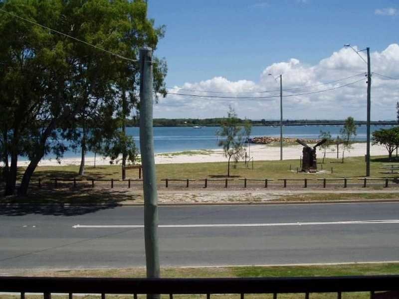 Unit 5/139 Welsby Parade, Bongaree QLD 4507