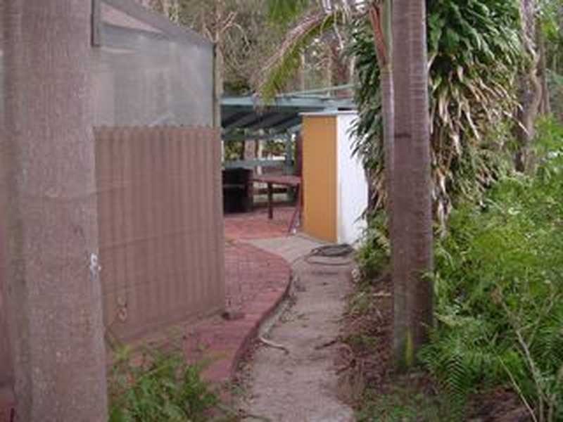 104 Bishop Road, Beachmere QLD 4510