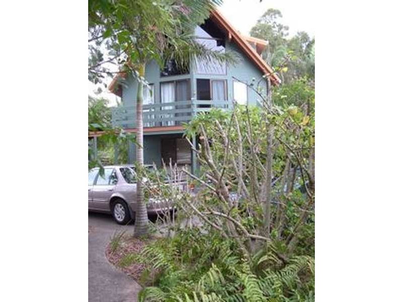 104 Bishop Road, Beachmere QLD 4510