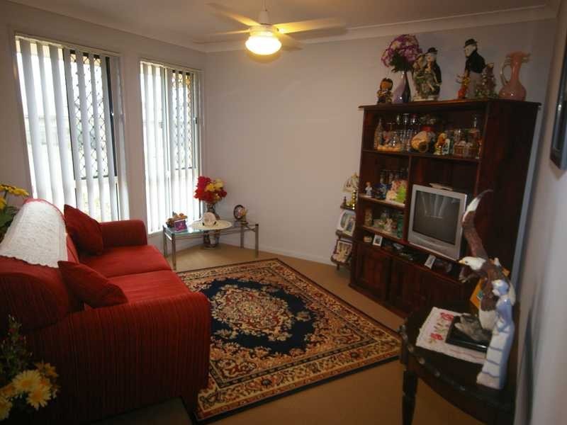 3 Dixon Court, Beachmere QLD 4510