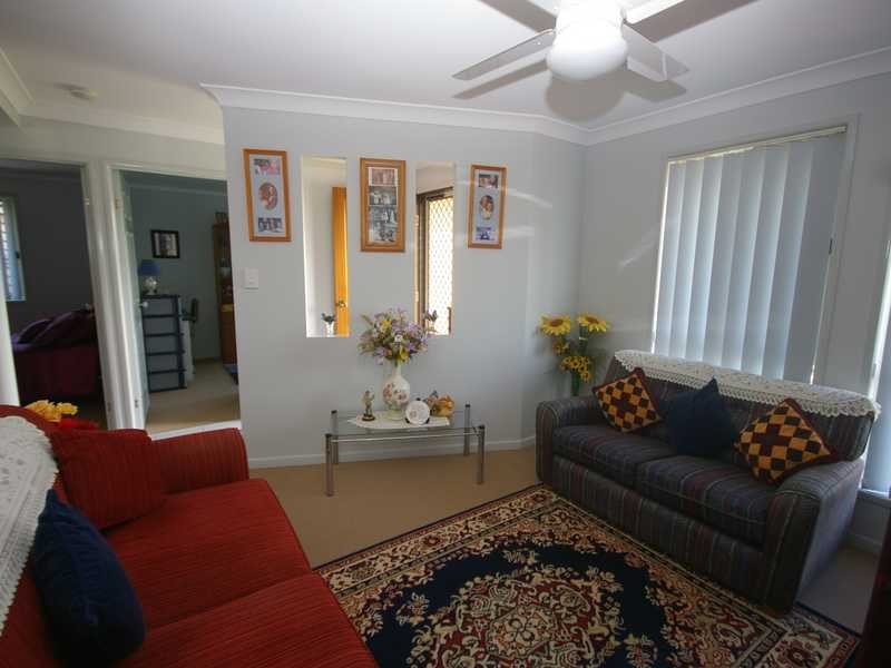 3 Dixon Court, Beachmere QLD 4510