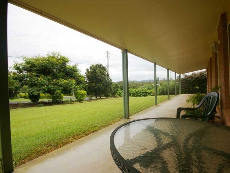122 Alexandra Parade, Wamuran QLD 4512