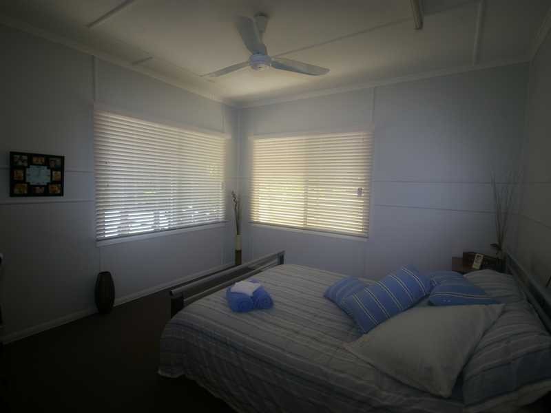 860 Beachmere Road, Beachmere QLD 4510