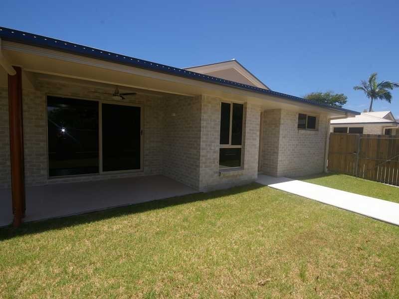 12 Second Avenue, Beachmere QLD 4510