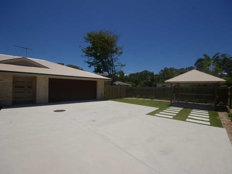 12 Second Avenue, Beachmere QLD 4510