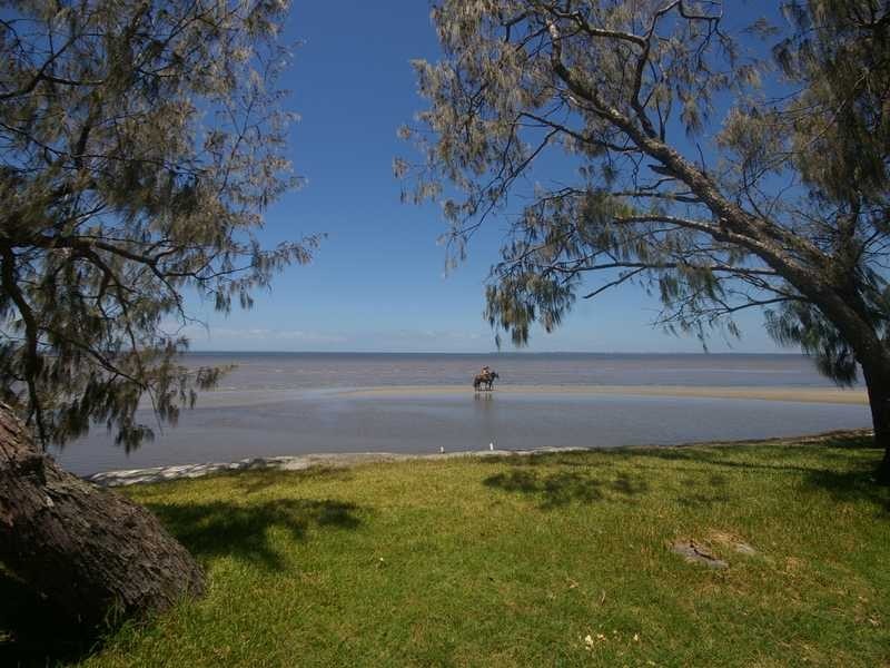 113 Biggs Avenue, Beachmere QLD 4510